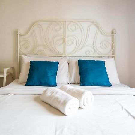 Апартаменти Casa Orient @ Macalister 218 ❈中路218东方之家 3Br 8Pax Джорджтаун Екстер'єр фото